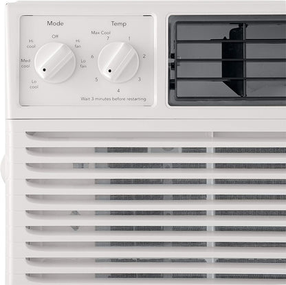 5000-watt window air conditioner, with a cooling area of 250 square feet, operates quietly, has easy and convenient temperature adjustment, 2 fan speeds, automatic restart function, and a white appearance