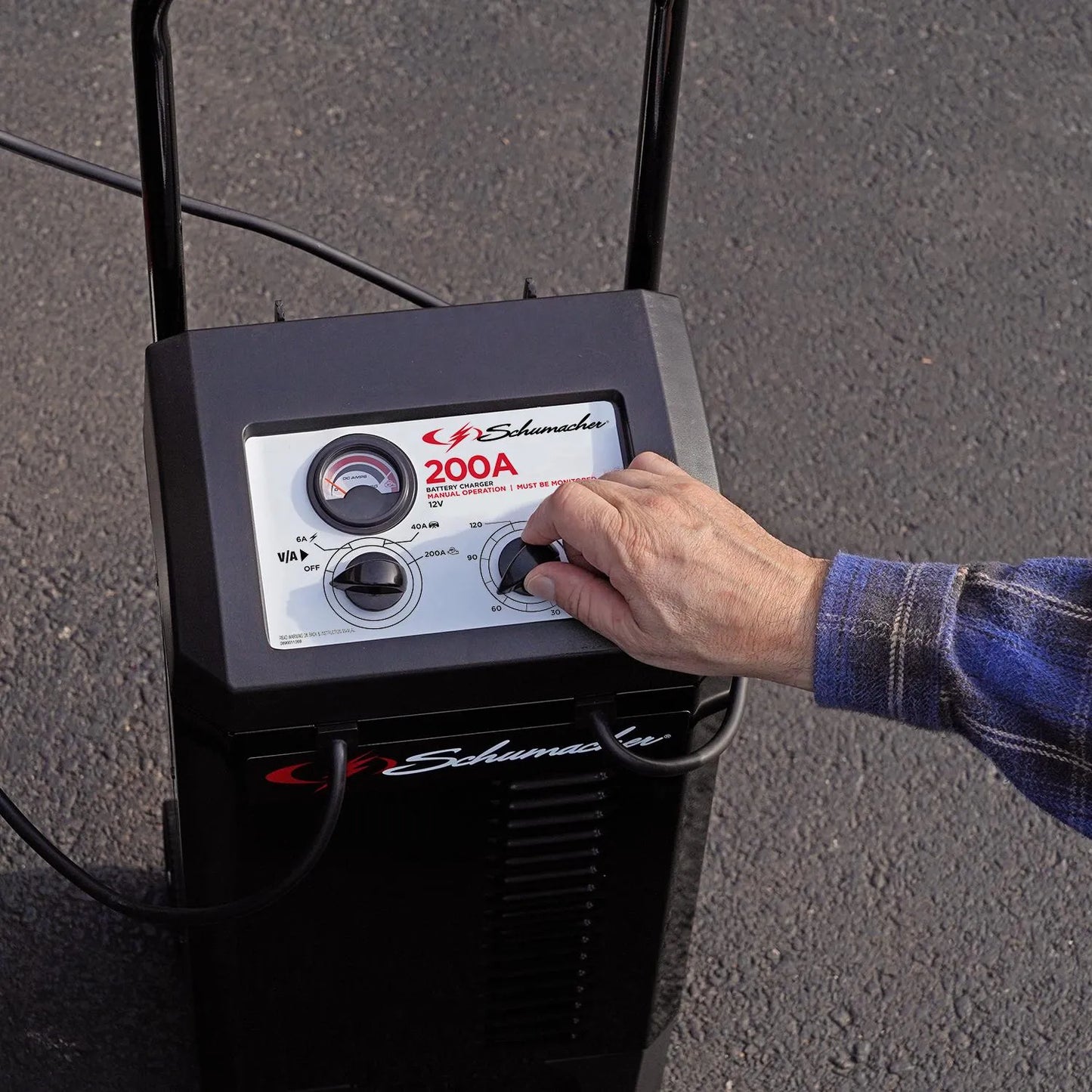 Electric 12V 200A Manual Battery Charger/Engine Starter