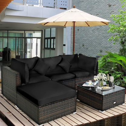 5 pieces of outdoor patio furniture, L-shaped rattan three-seater sofa with tempered glass coffee table, footstool, 3 single chairs, rattan outdoor party set, suitable for backyard, porch, balcony, black version